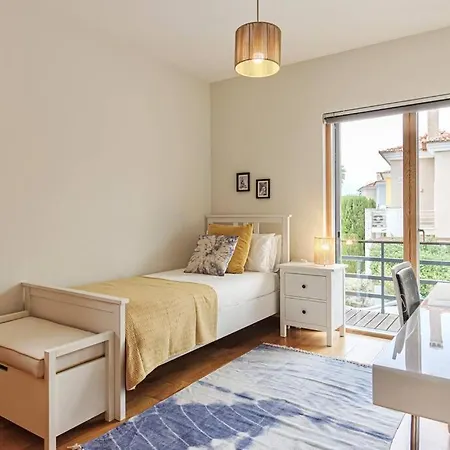 Equinox: Elegant W/pool Next To Golf & Villa *