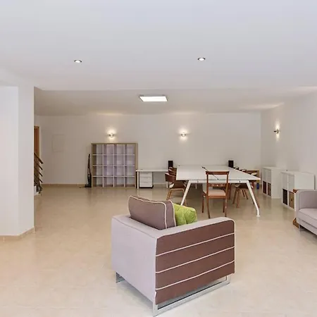 Villa Equinox: Elegant W/pool Next To Golf & Sintra