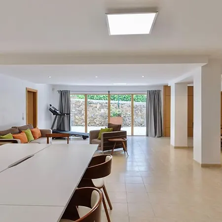 Equinox: Elegant W/pool Next To Golf &